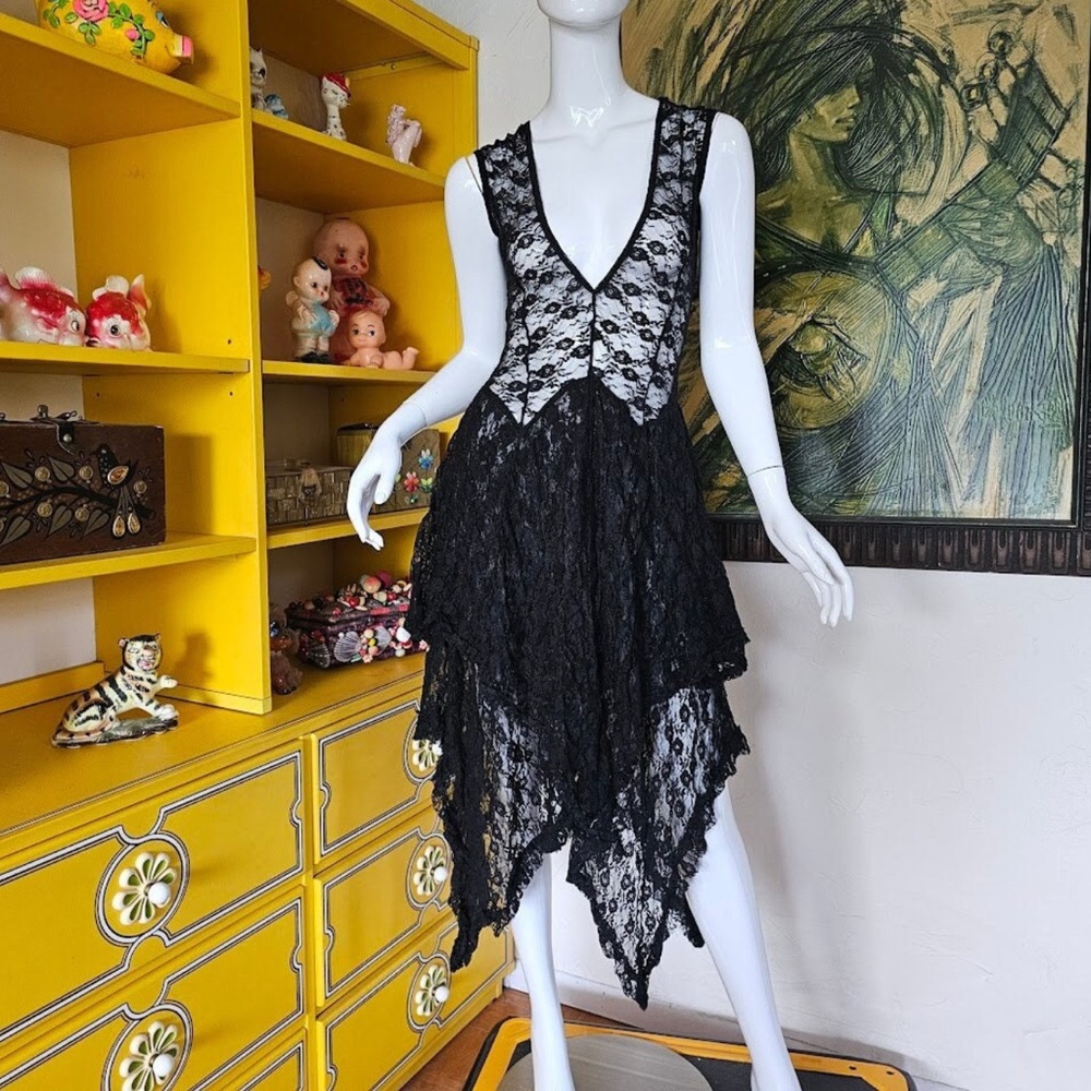 1980’s Vintage Black Lace Dress
